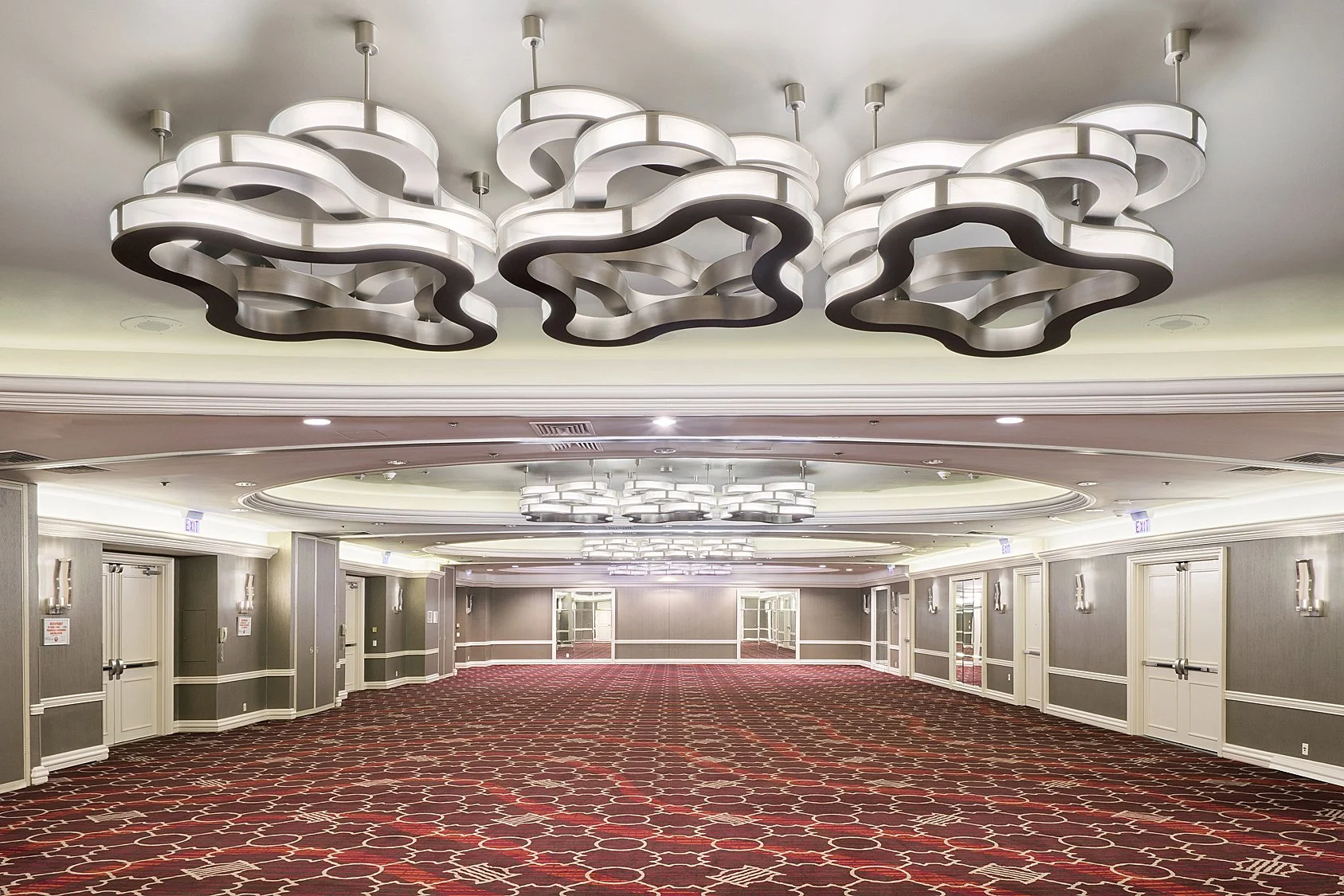 Spike Lighting | Renaissance Chicago | Product & Interiors