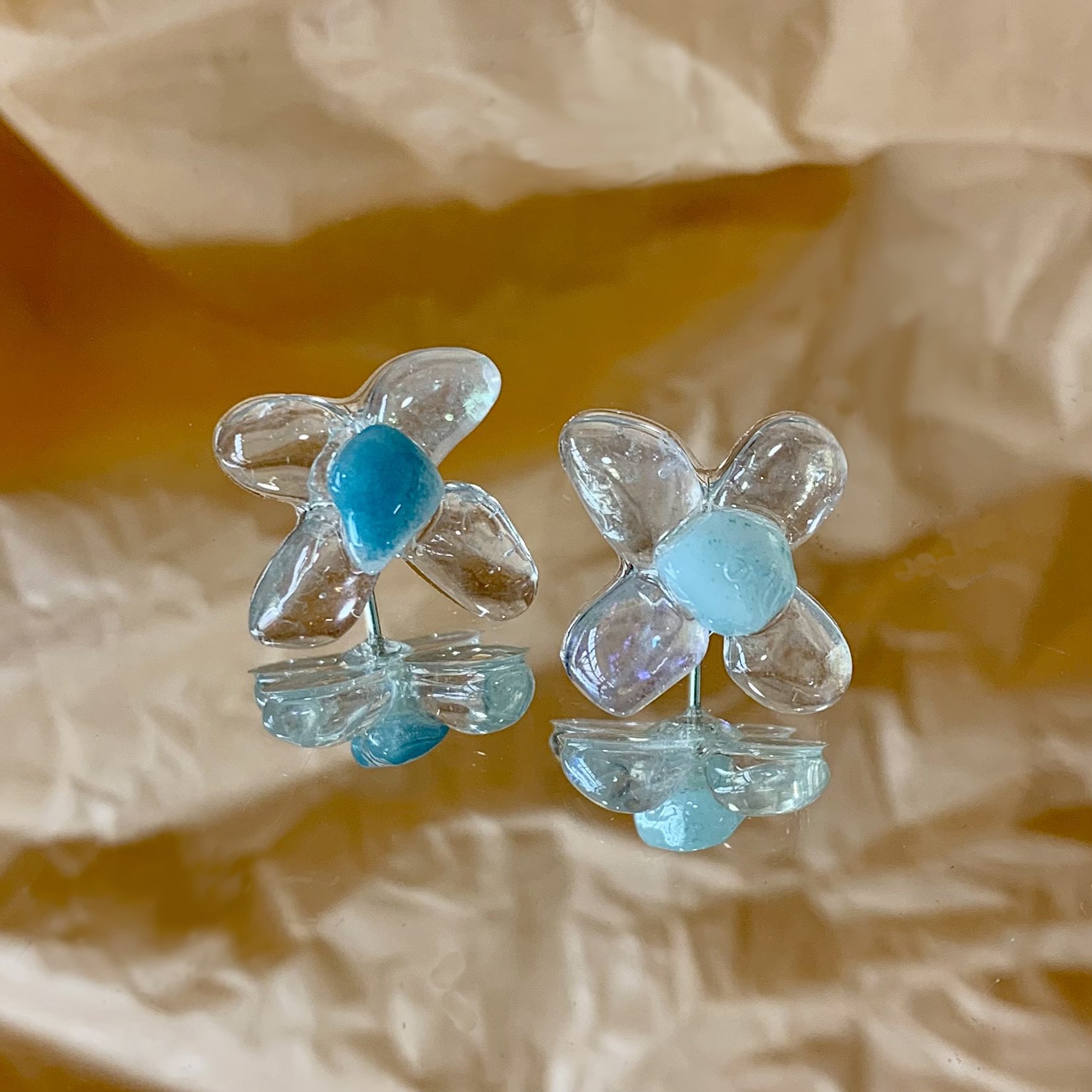 Kate Trouw - Flower Studs - 4_1.JPG