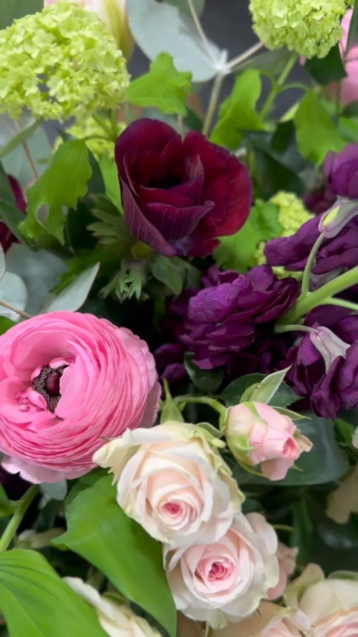 The Flower BoutiqueFlower and Plant Delivery to Amersham 01494 762760