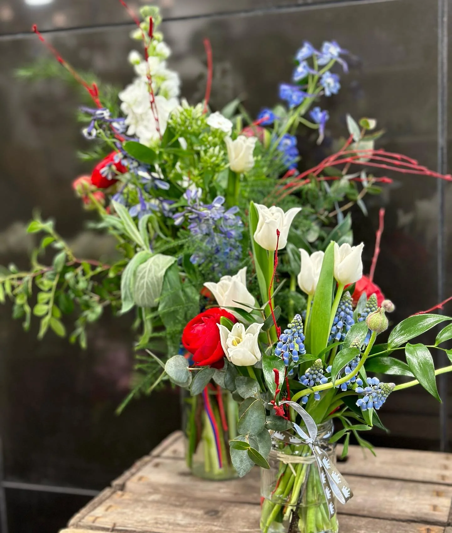 The Flower BoutiqueFlower and Plant Delivery to Amersham 01494 762760