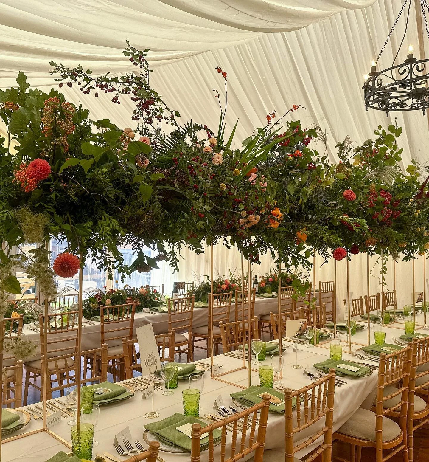 The Flower BoutiqueFlower and Plant Delivery to Amersham 01494 762760