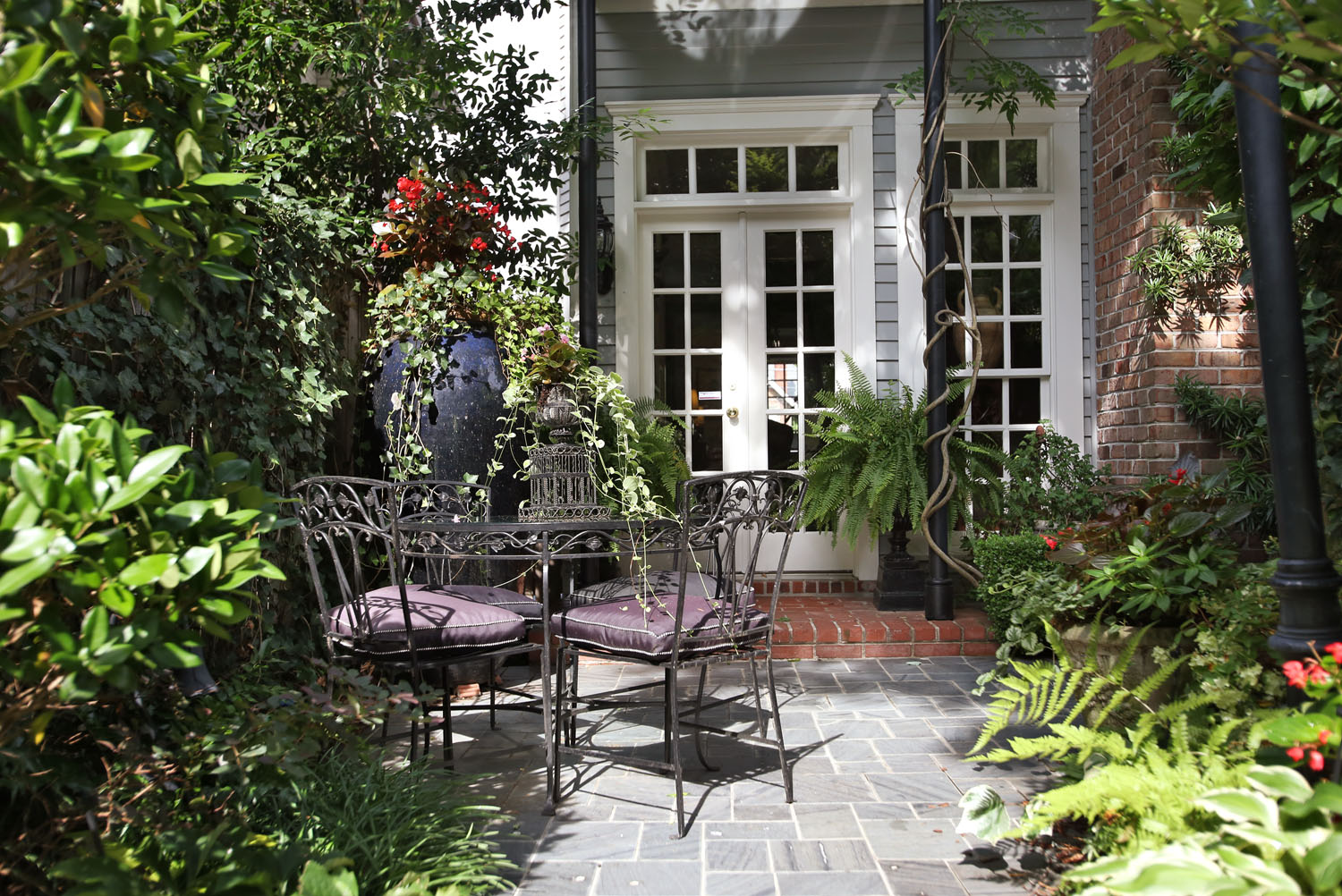 IMG_0568GardentobckExtFMLS.jpg