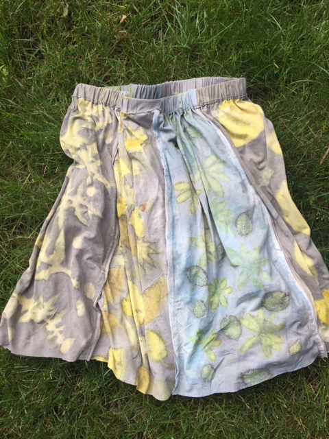 Another "sample" skirt, but made at home. Viscose knit.