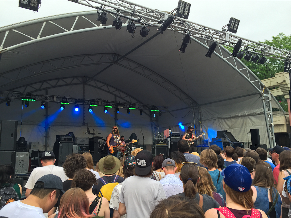 Watching King Tuff