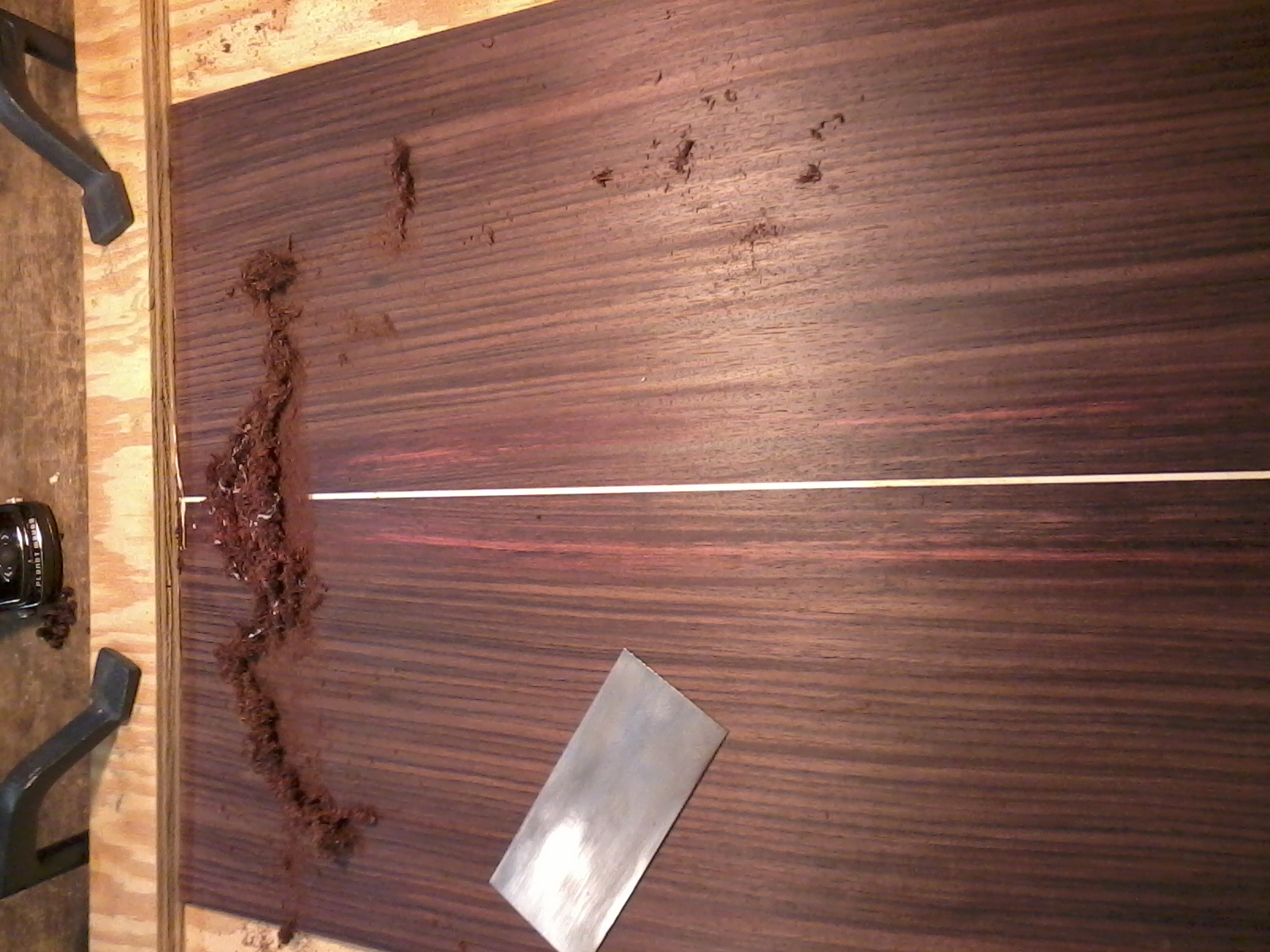 Back from my luthier freind Mitch Keown who graciously let me use his thickness sander