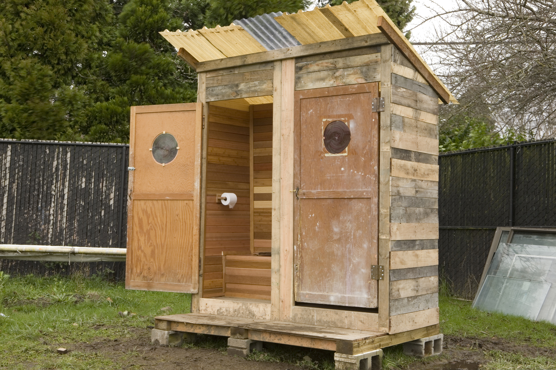 Composting Confessional (2013)
