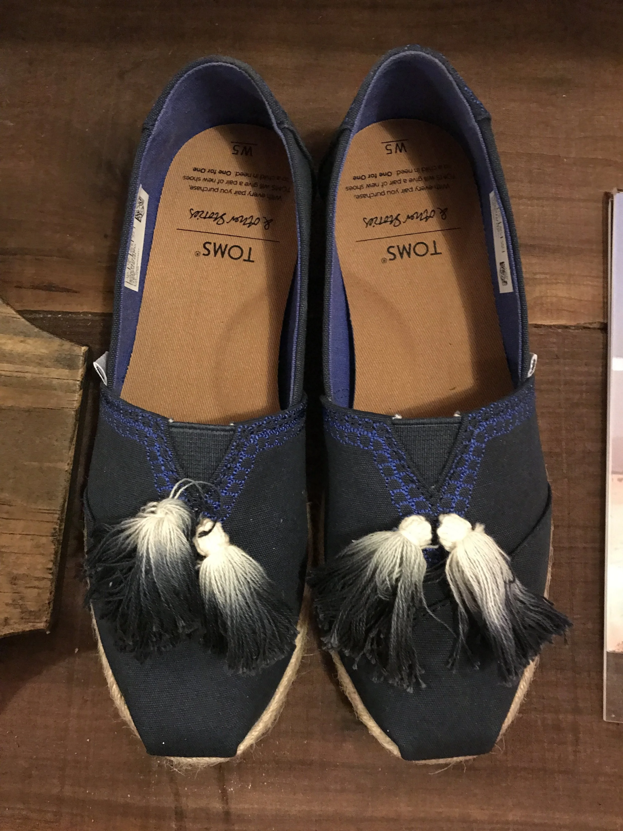 TOMS Shoes e o modelo de varejo one for one