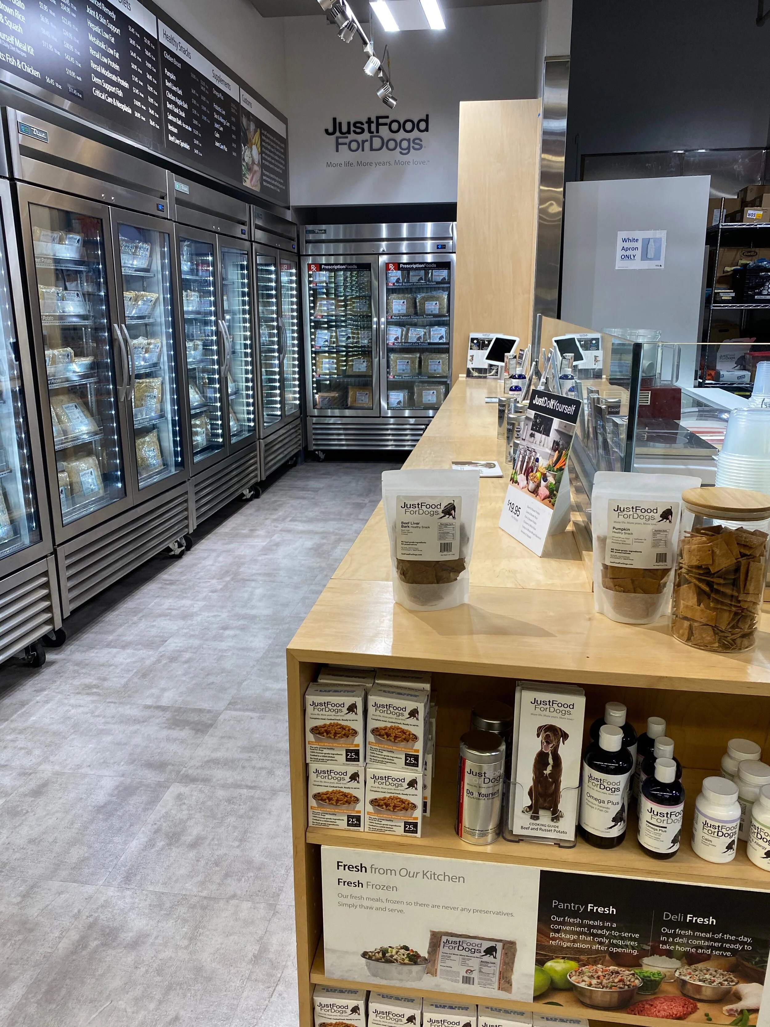 Petco Kitchen e a tendência da alimentação natural para animais de estimação