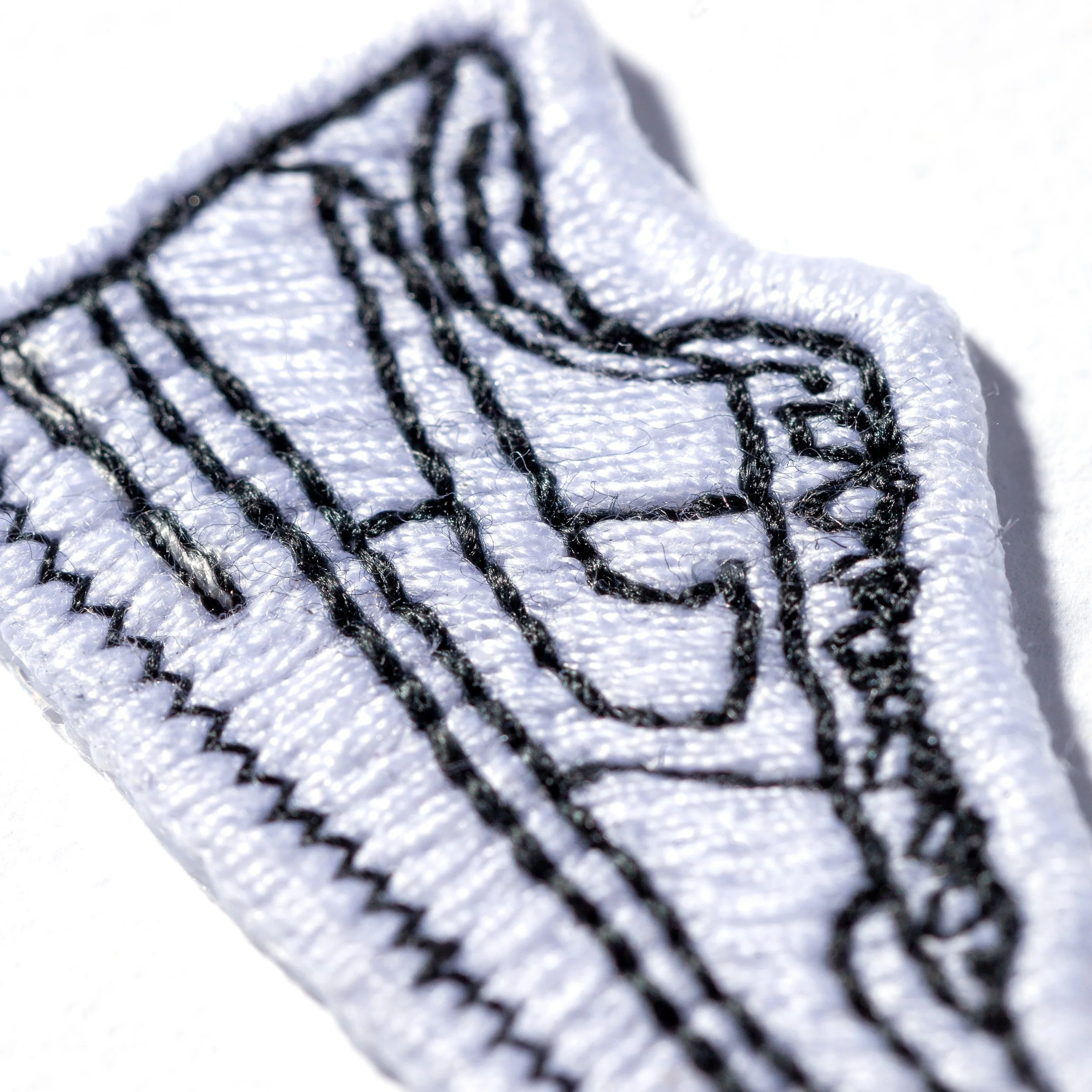 NBY_AD_EMB_DETAIL_28.jpg