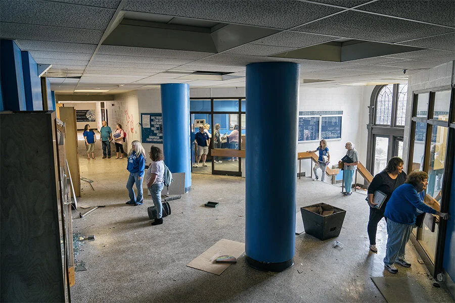 9AA0281F-0505-4B11-AAA4-217677F7E297