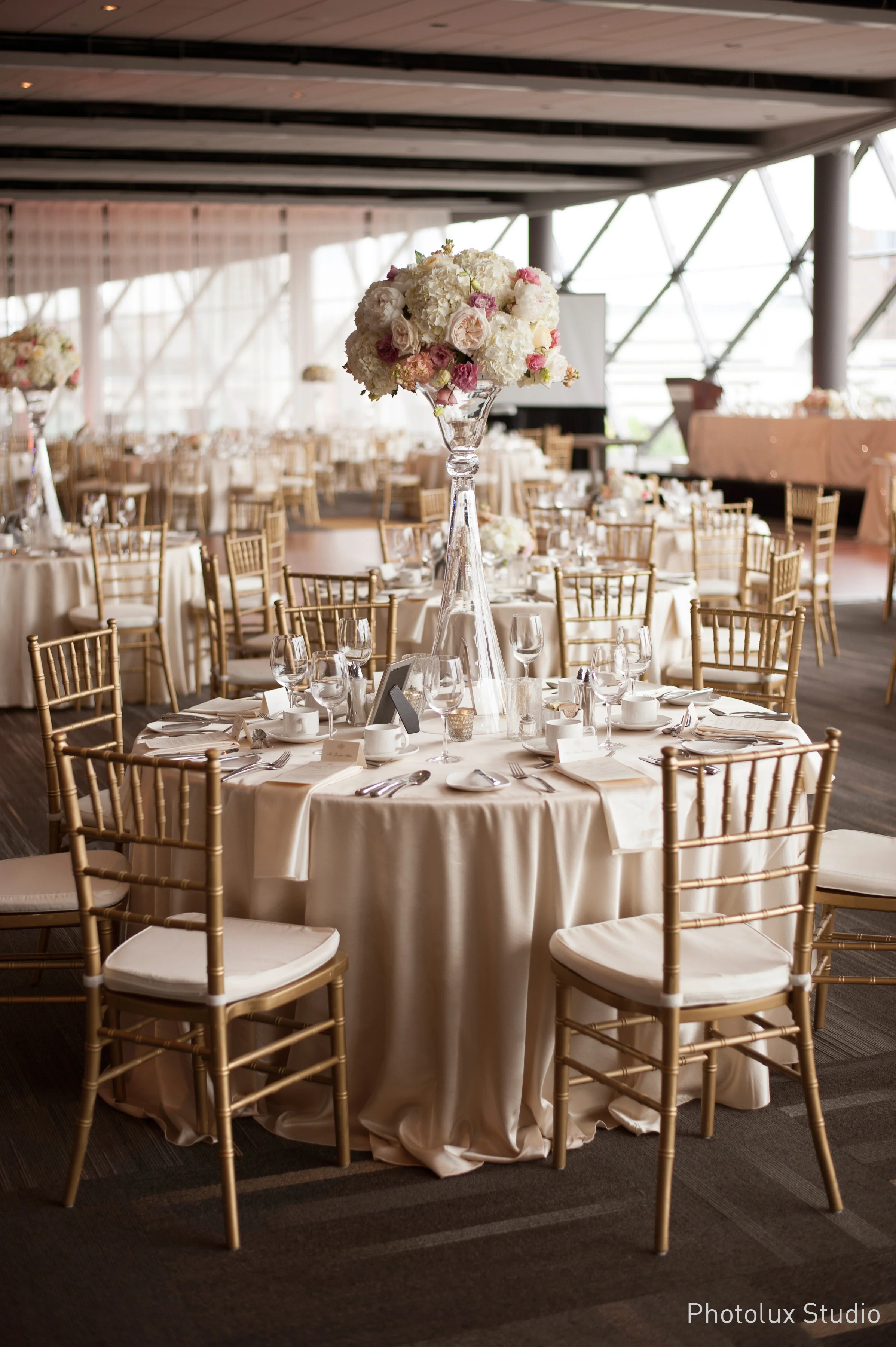 Ottawa wedding planner Wedding styling Toast events Shaw Centre Wedding