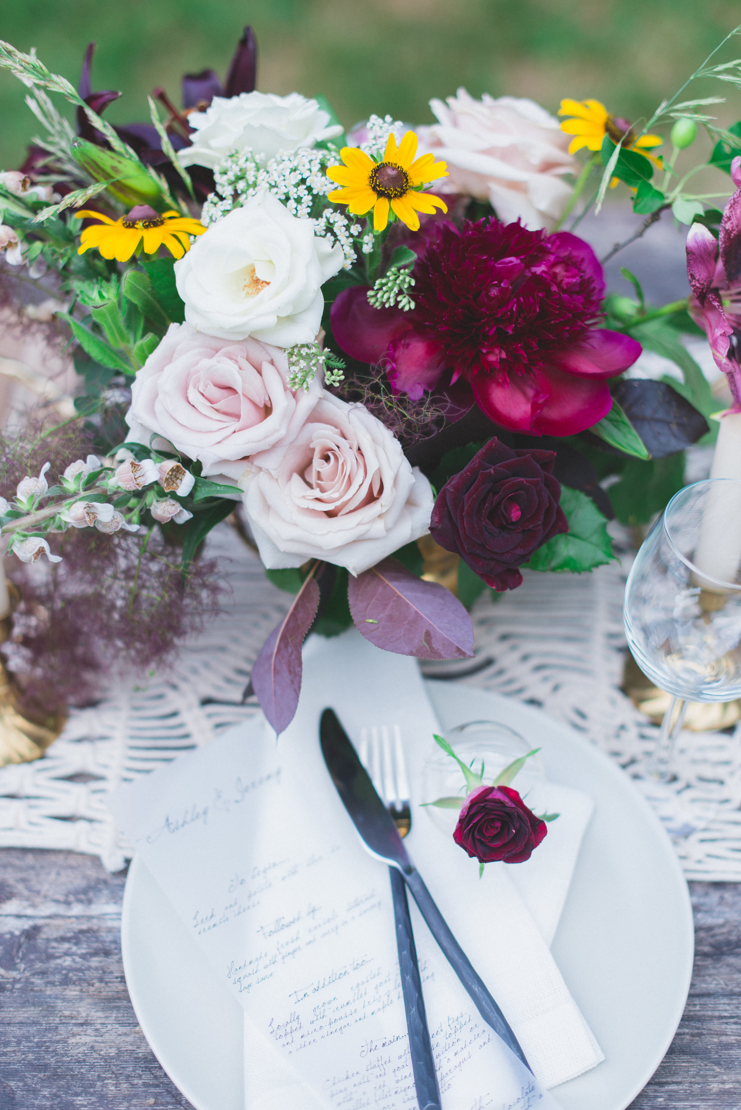Styling: TOAST Events Photography: Laura Kelly Photography  Makeup: One Fine Beauty Dress: The Handmade Bride  Florals: Presh  Decor: Amy & Jen Decor 