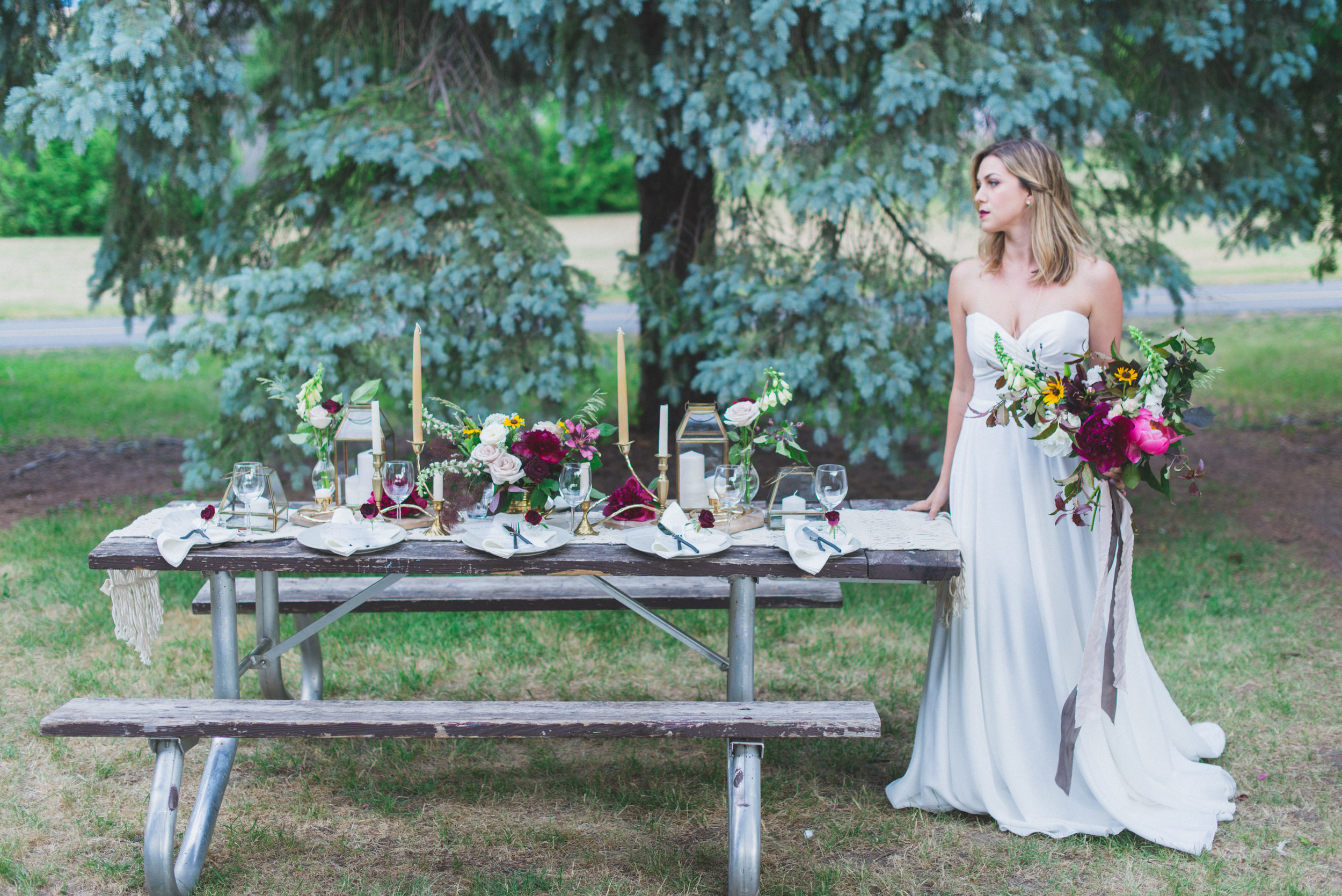 Styling: TOAST Events Photography: Laura Kelly Photography  Makeup: One Fine Beauty Dress: The Handmade Bride  Florals: Presh  Decor: Amy & Jen Decor 