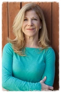 Diana headshot for website.jpg