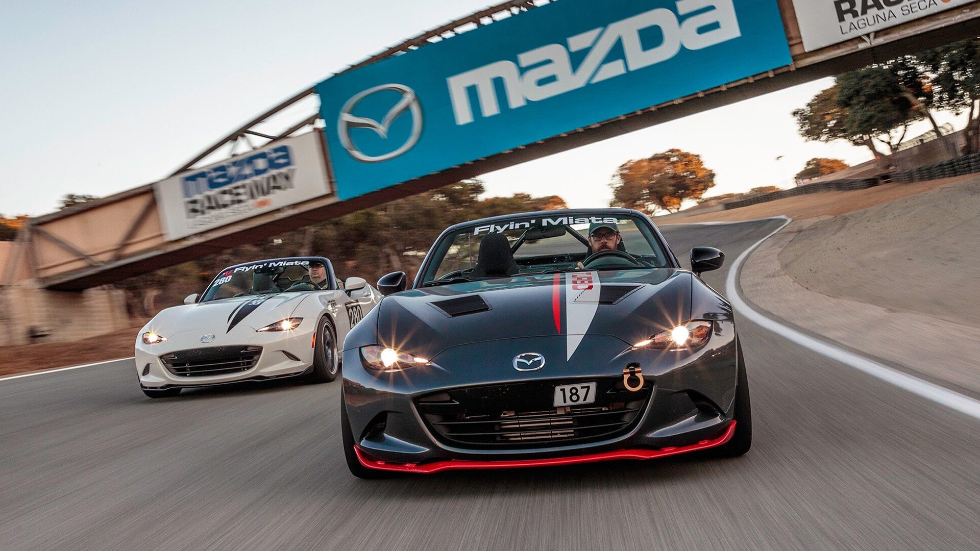 Untitled-2_0000_Miatas-at-Mazda-Raceway-Laguna-Seca-22.jpg