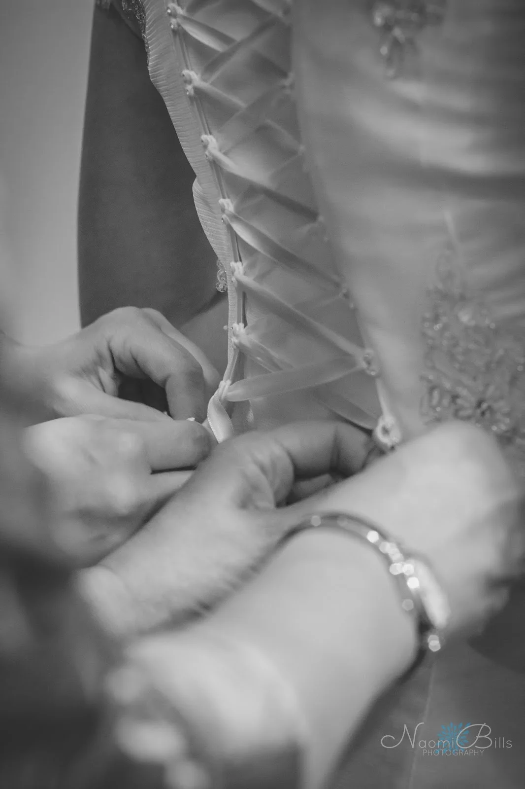 IMG_6575-fin-bw-logo.jpg