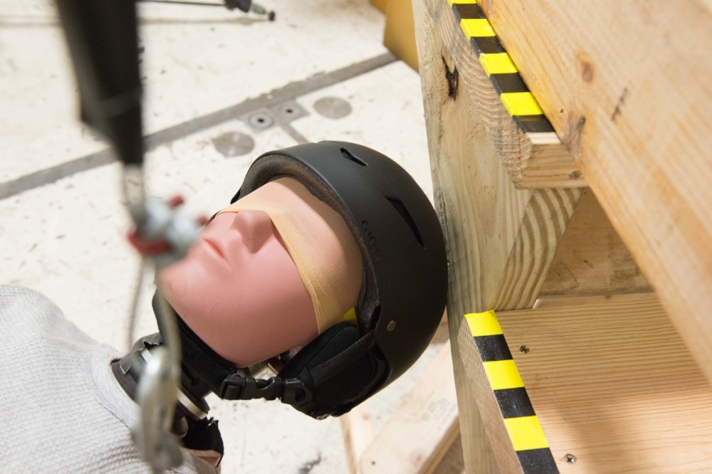 20161005_Helmet Test_002-8.jpg