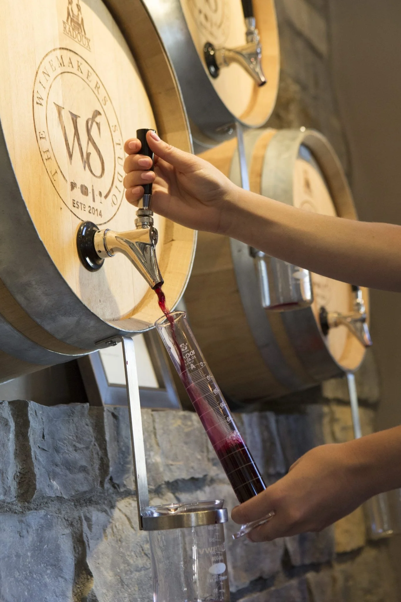 wente-barrelpour.jpg