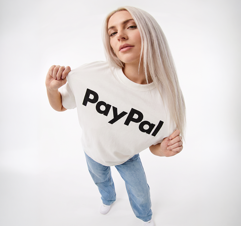 MerchStore_SS26_PayPal_PDP_01_Hero.png