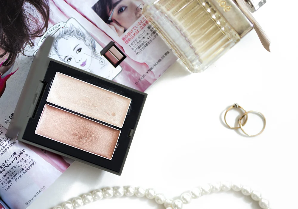 THREE Shimmering Glow Duo 01