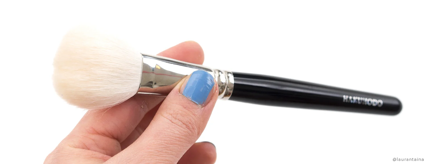 Hakuhodo J110 Cheek Brush