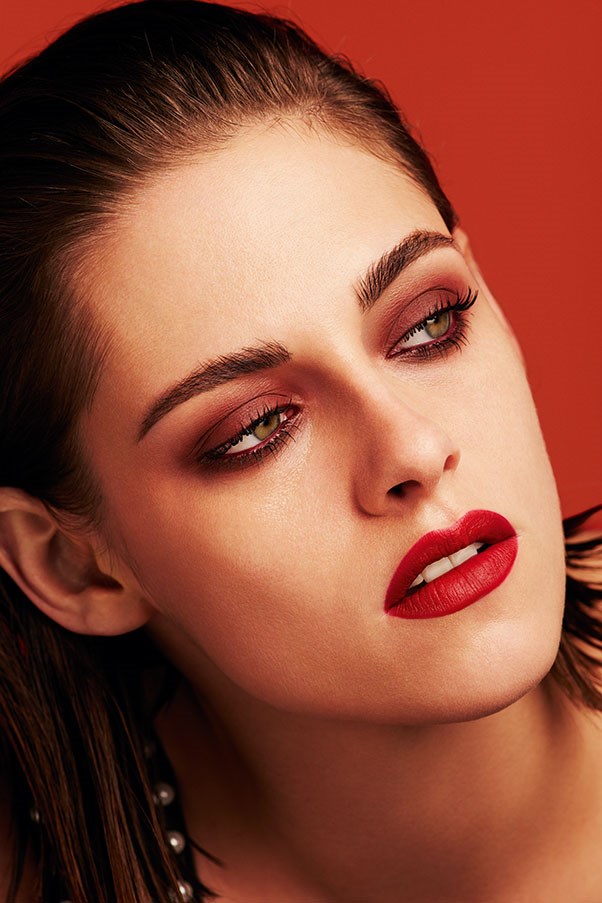 Chanel's Spring Makeup Line Includes A Hot Multi-Use Palette