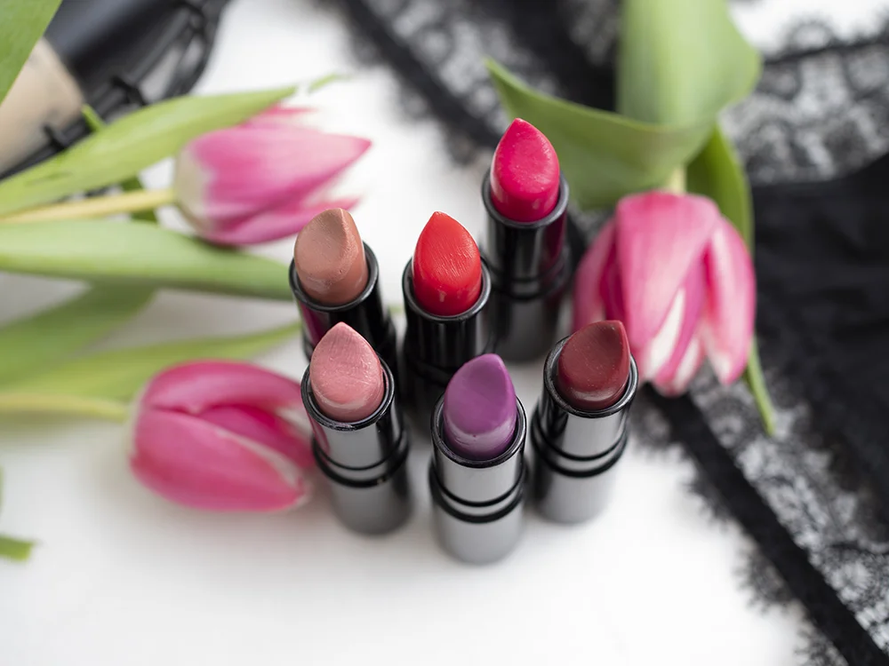 Rouge Bunny Rouge ENCHANTING BLOOMS Tinted Luxe Balms | Laura Loukola Beauty Blog