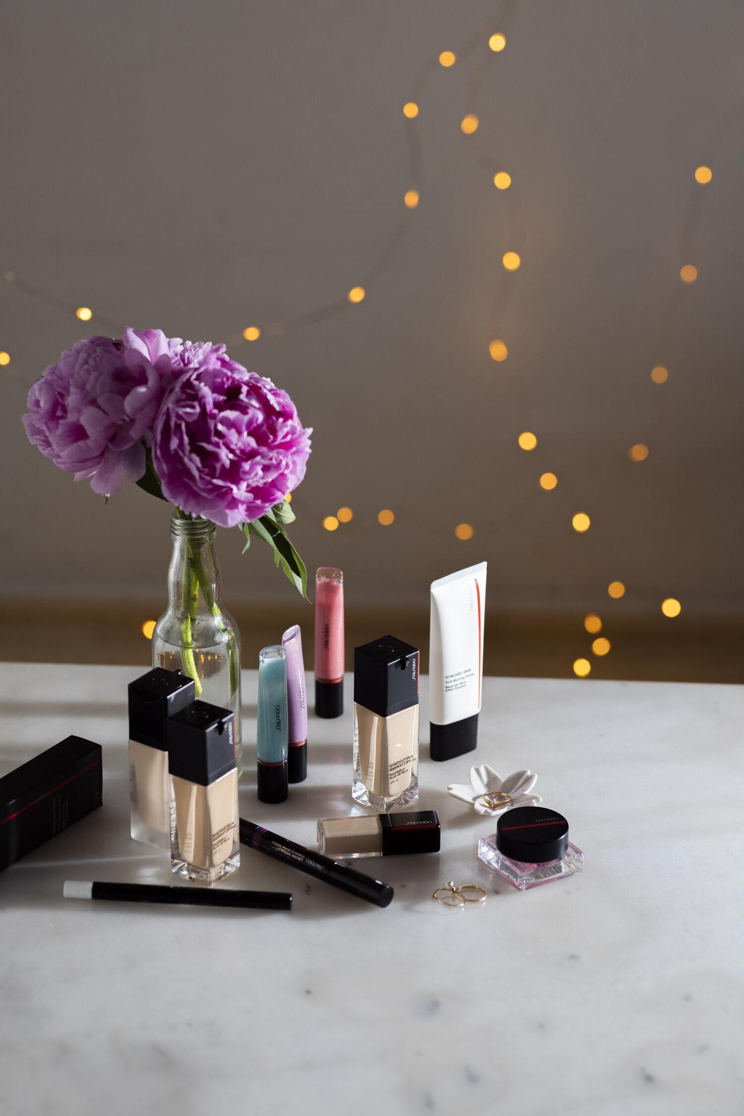 Shiseido Synchro Skin Radiant Lifting Foundation Review  Laura Loukola