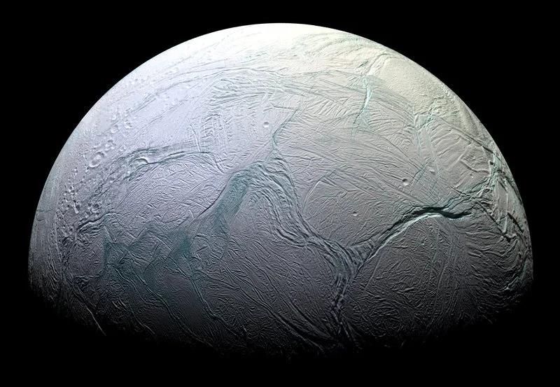 Scientists Discover Warm Ocean on Saturn's Moon