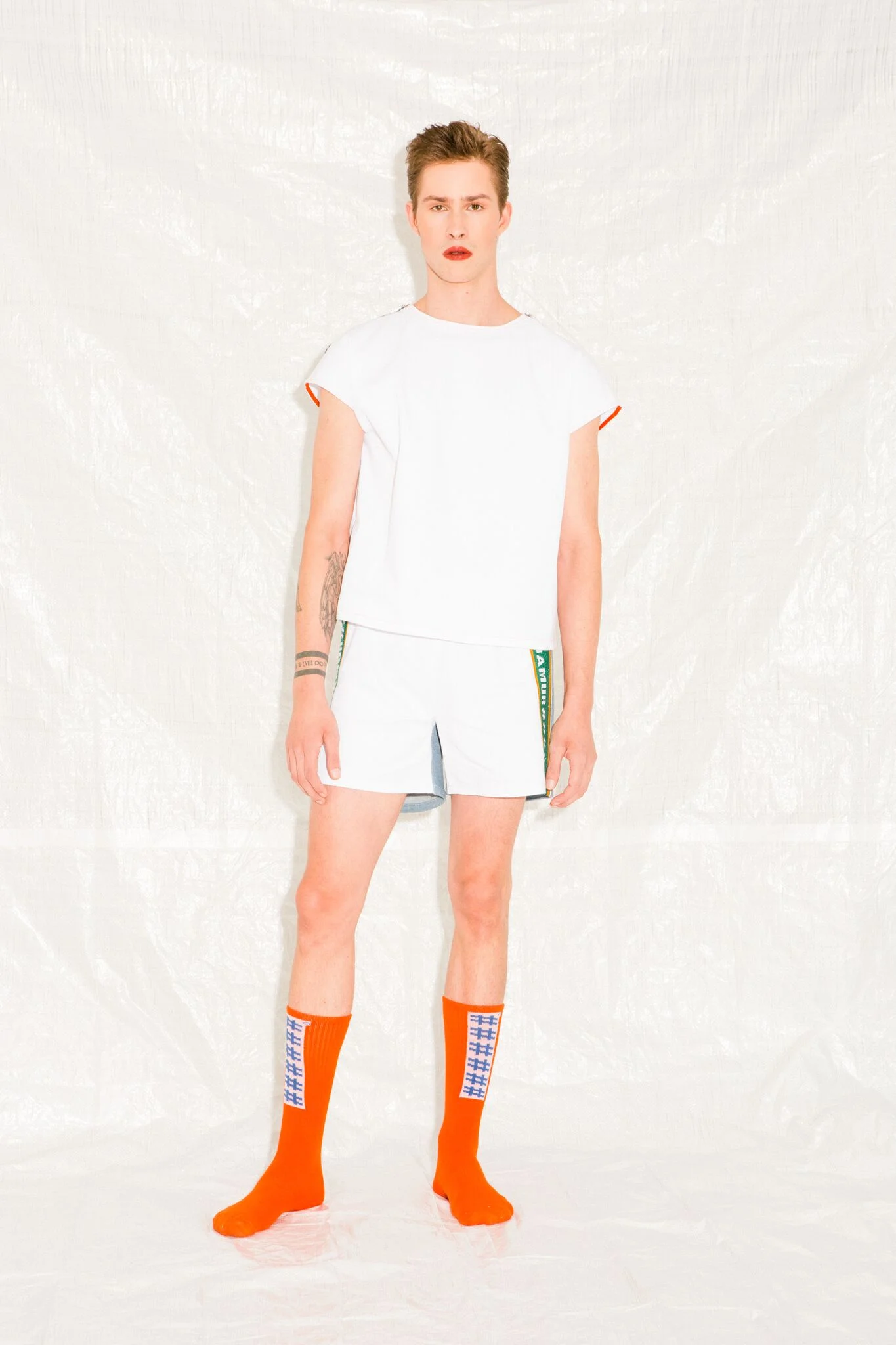 whiteshirt1.jpg