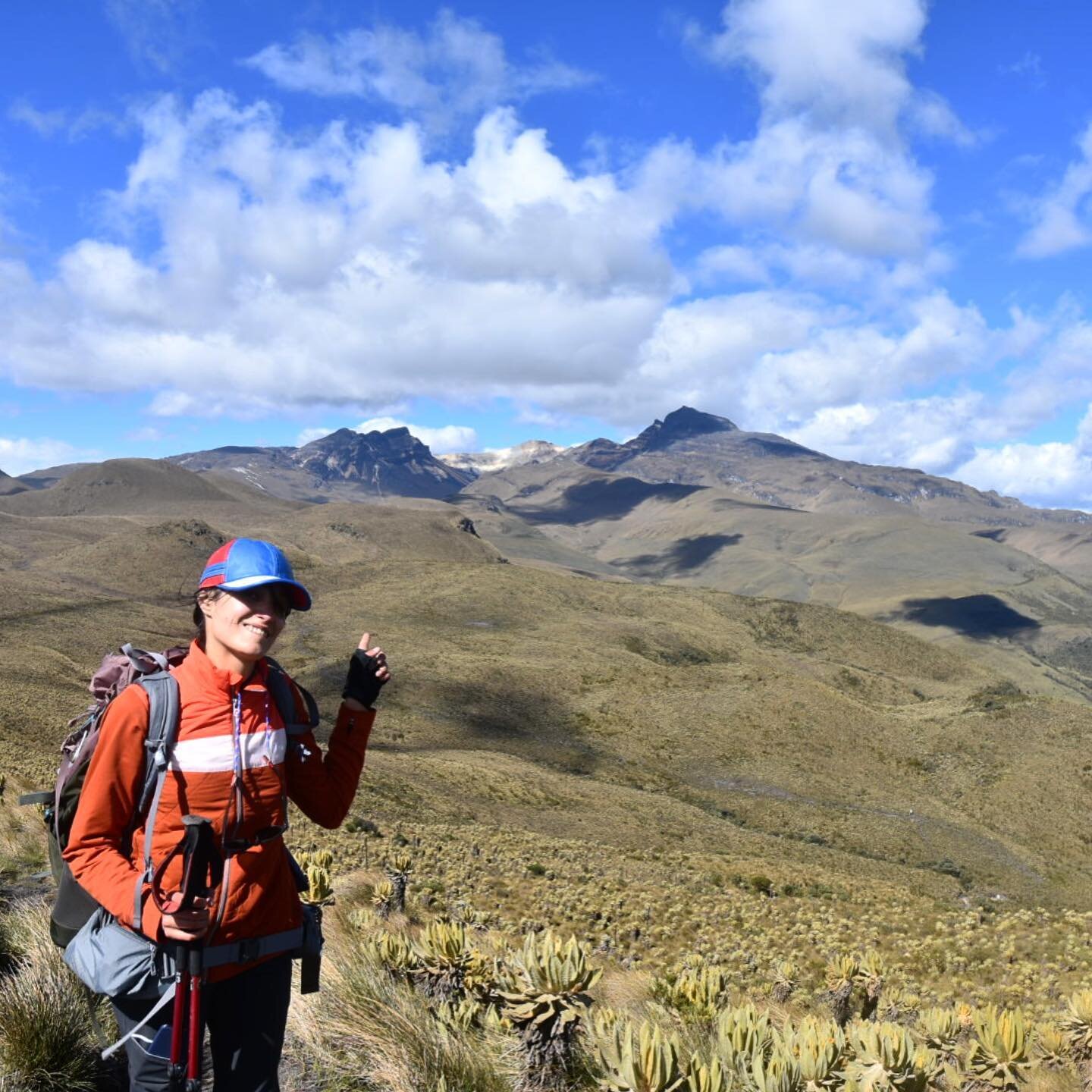 🇨🇴 Back from 3 crazy days trekking into Los Nevados  national park 🤩🥾💪 Step 1 : El Fraijeron !!#amazinglandscape#trekkinghard#stamina😜#paramotrekking#nobertoguia#elfraijaron#altitudetraining#lamontagnapersiempre