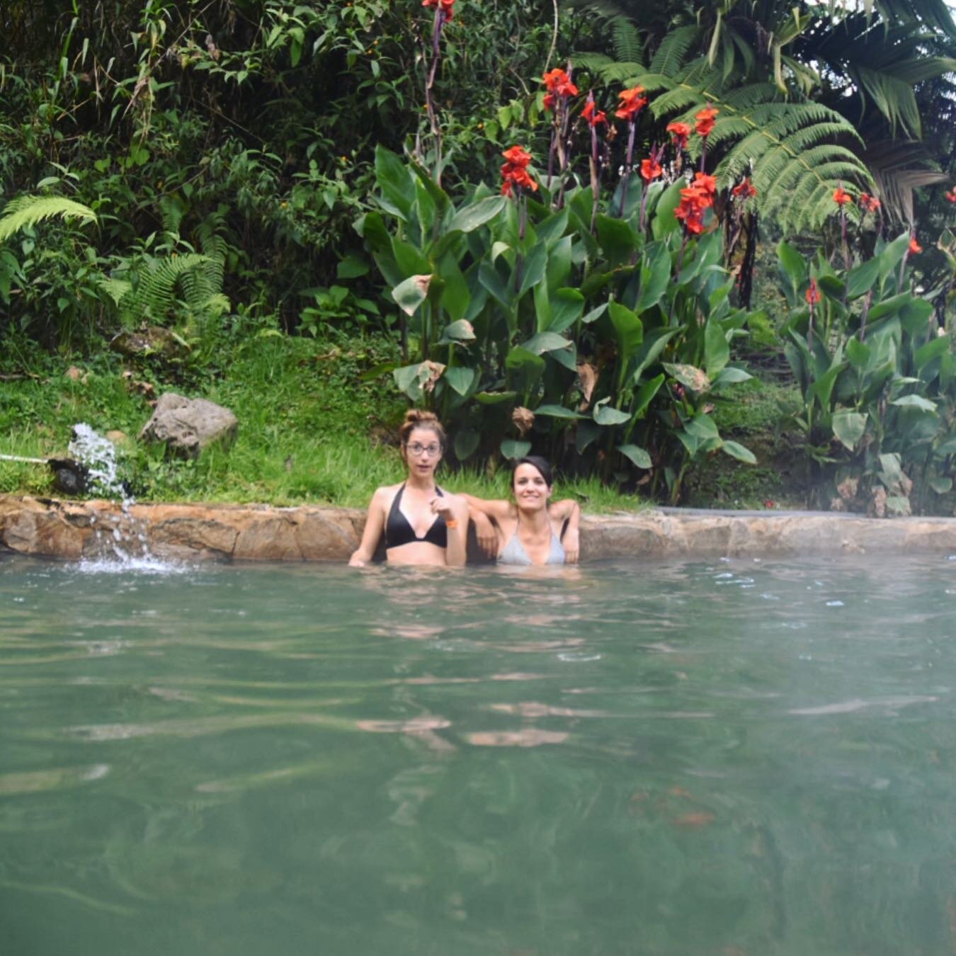 🇨🇴 Muscles recovery / natural thermal hot pools  #relaxmax#apresleffortlereconfort#detente😎#naturalhotpools#lacascada #wedeserveit#recompence