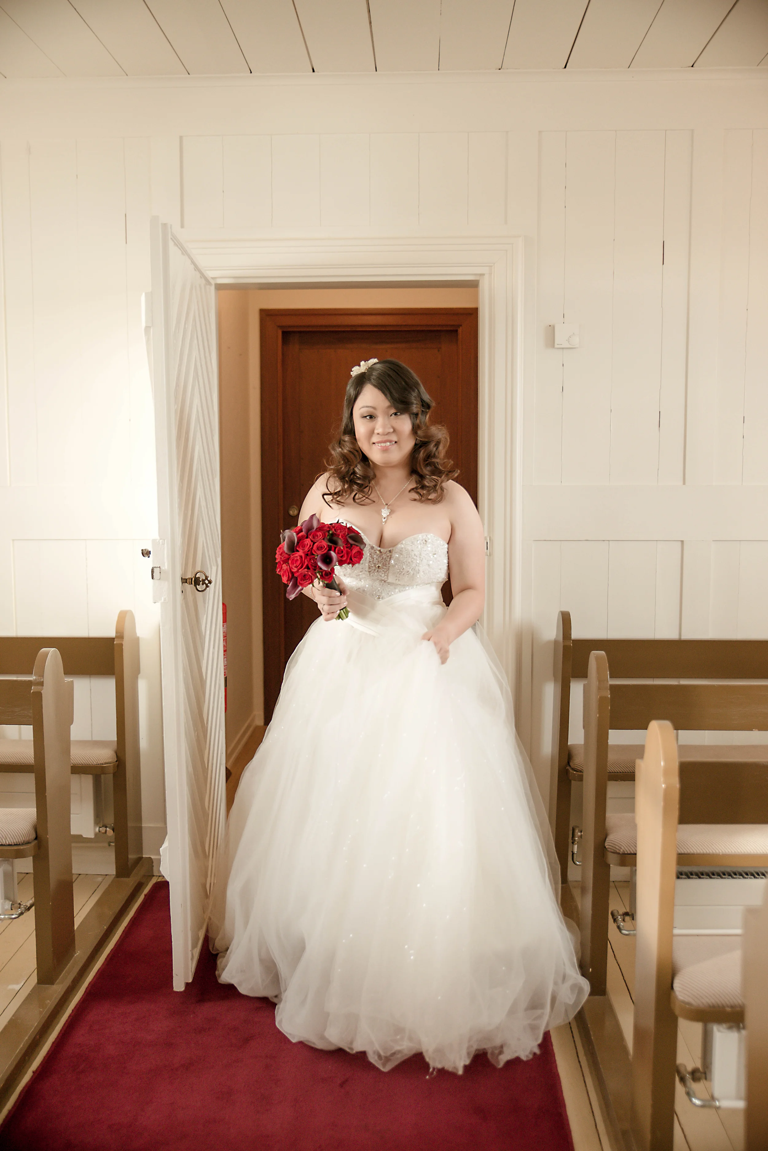 Iceland Winter Wedding Photos by Miss Ann-16.jpg
