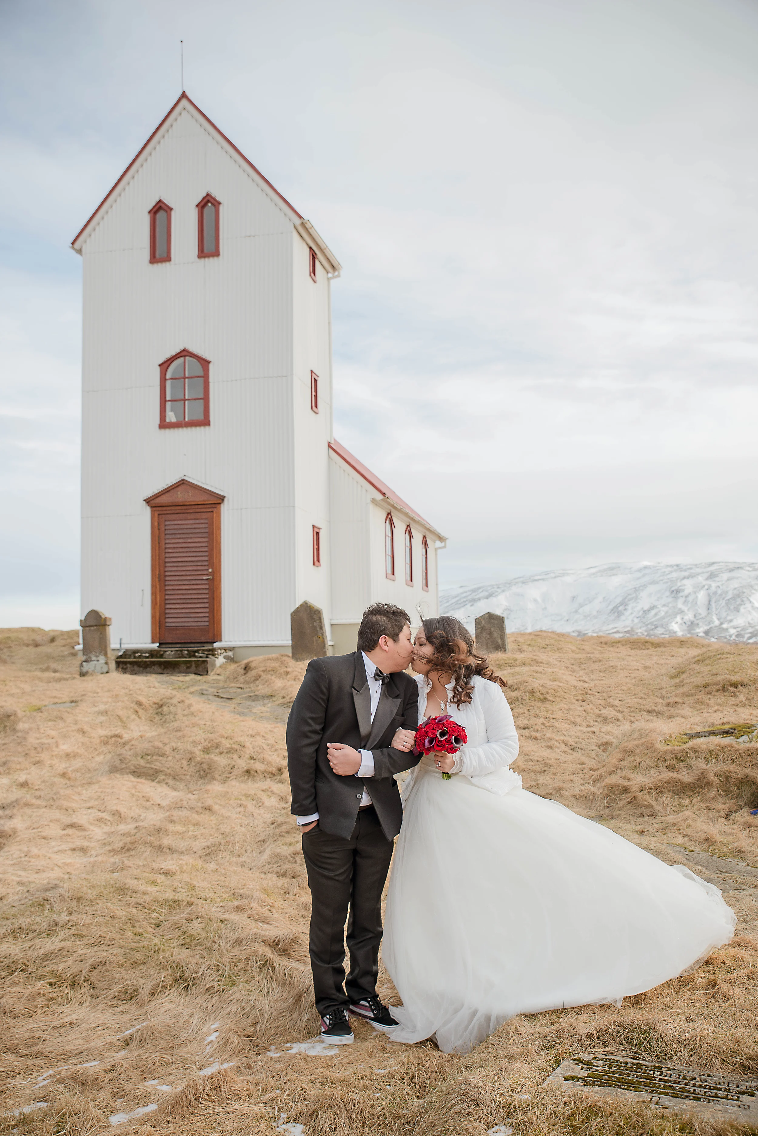 Iceland Winter Wedding Photos by Miss Ann-31.jpg