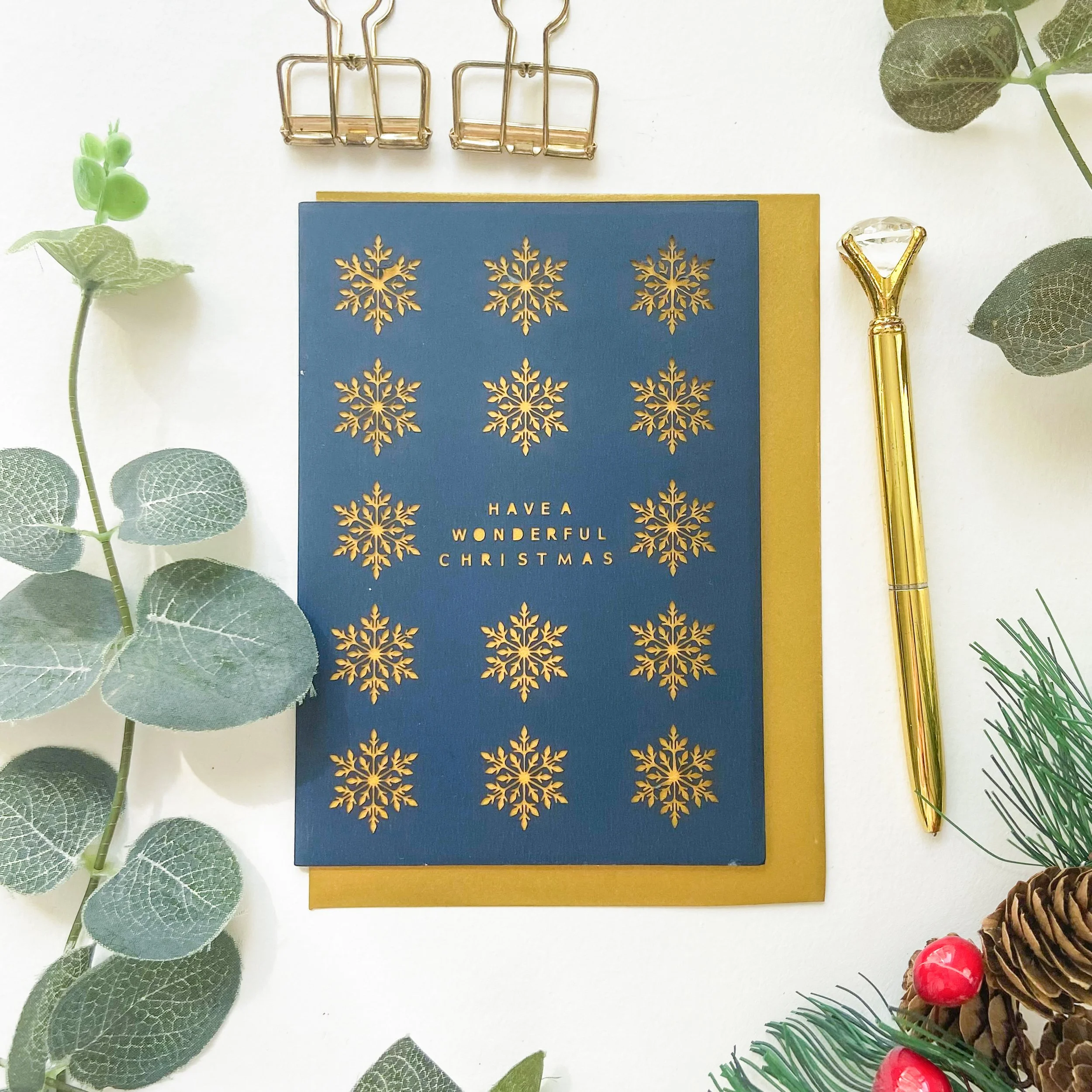 C17-13 SNOWFLAKE CHRISTMAS.jpg