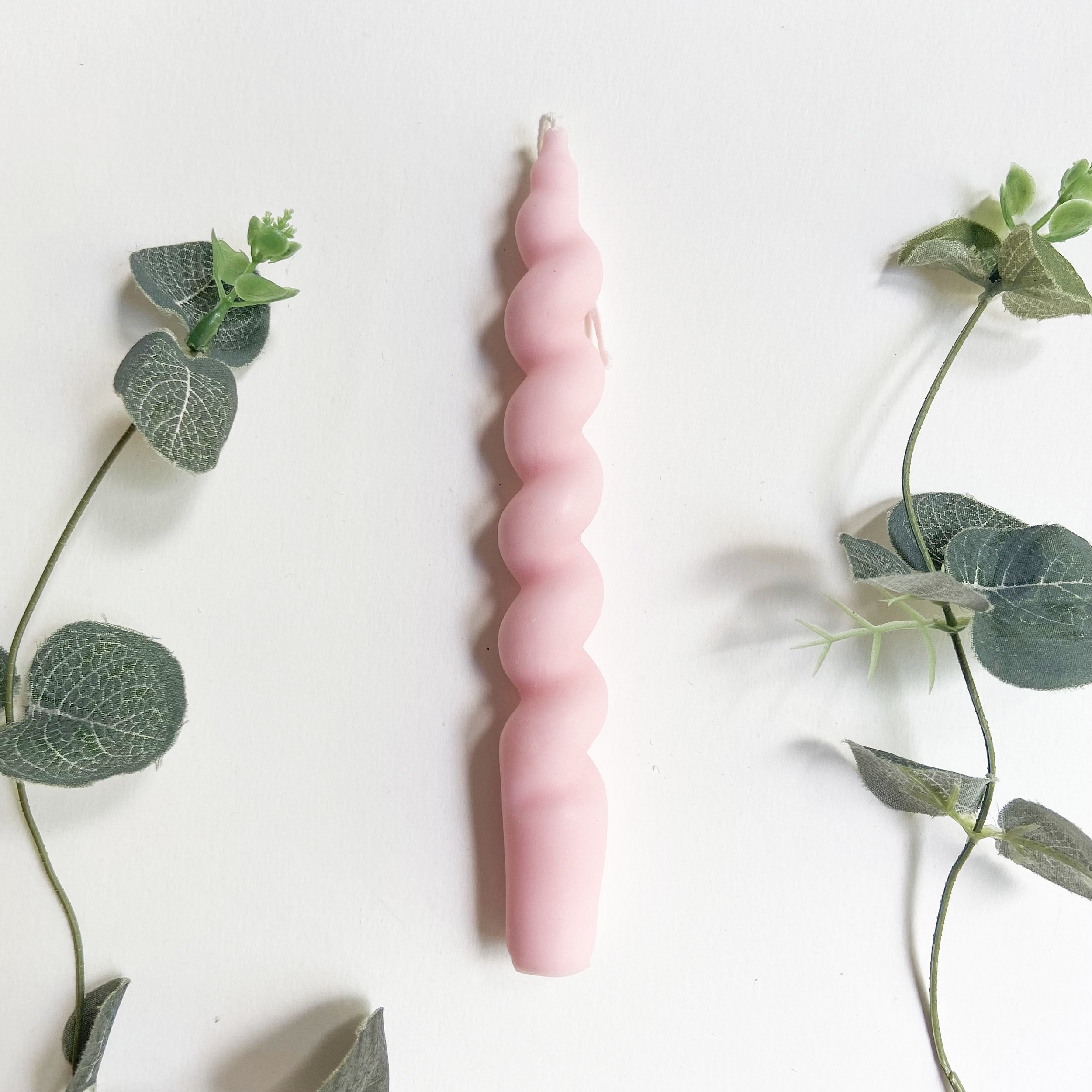 CANDLE PINK 2.JPG