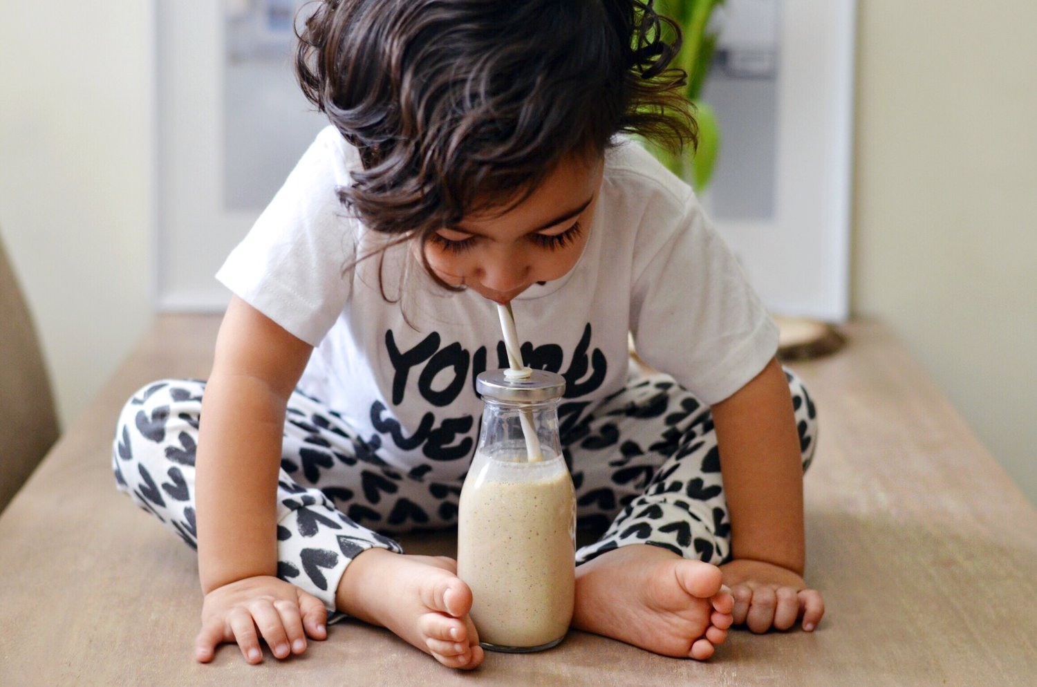 Toddler healthy snack smoothie recipe - lot801 Black Hearts leggings