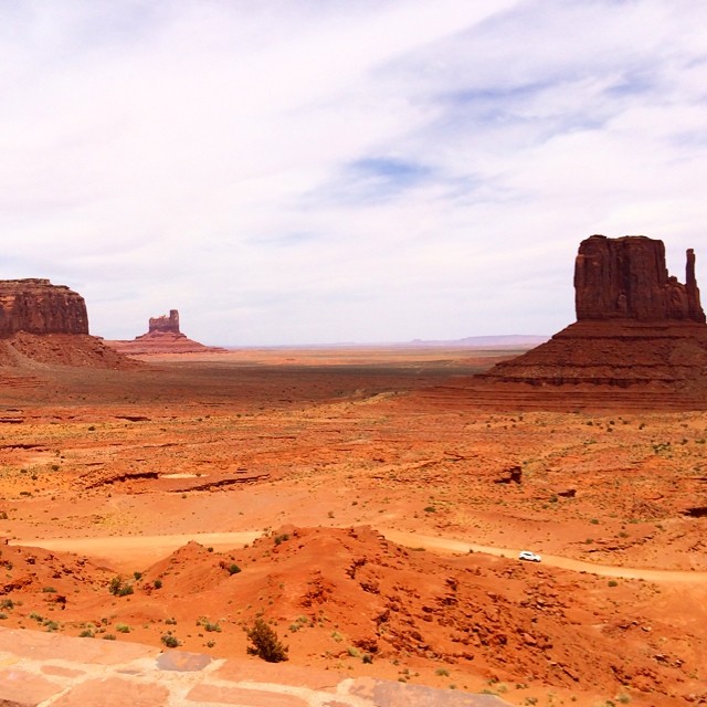 For Amy 2 - monument valley.jpg