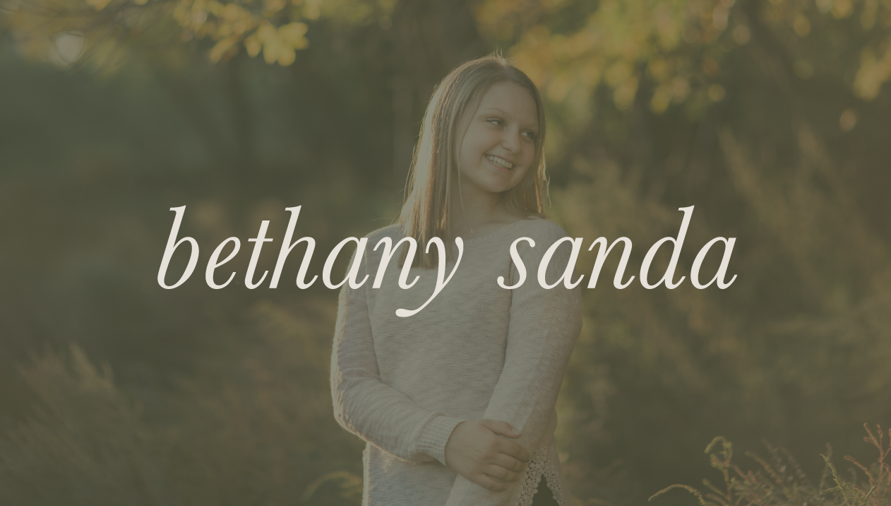 Bethany Sanda | Bismarck, ND Senior Photography