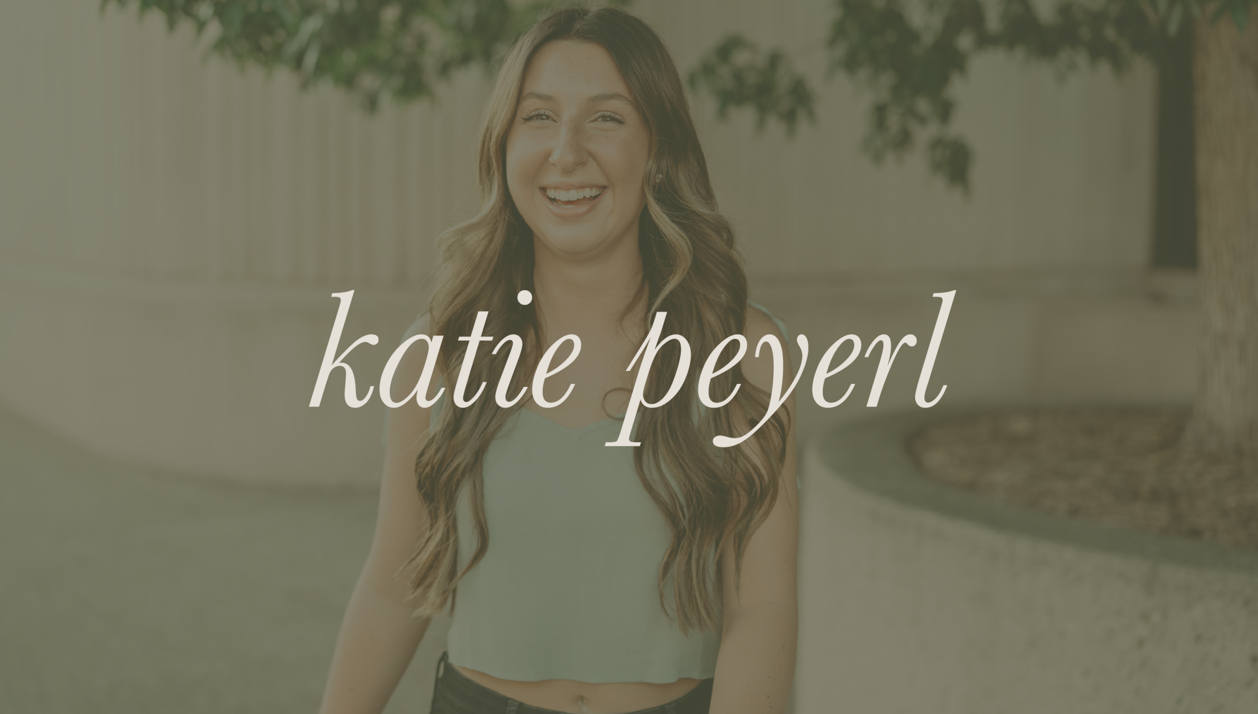 Katie Peyerl  |  Bismarck, ND Senior Photography