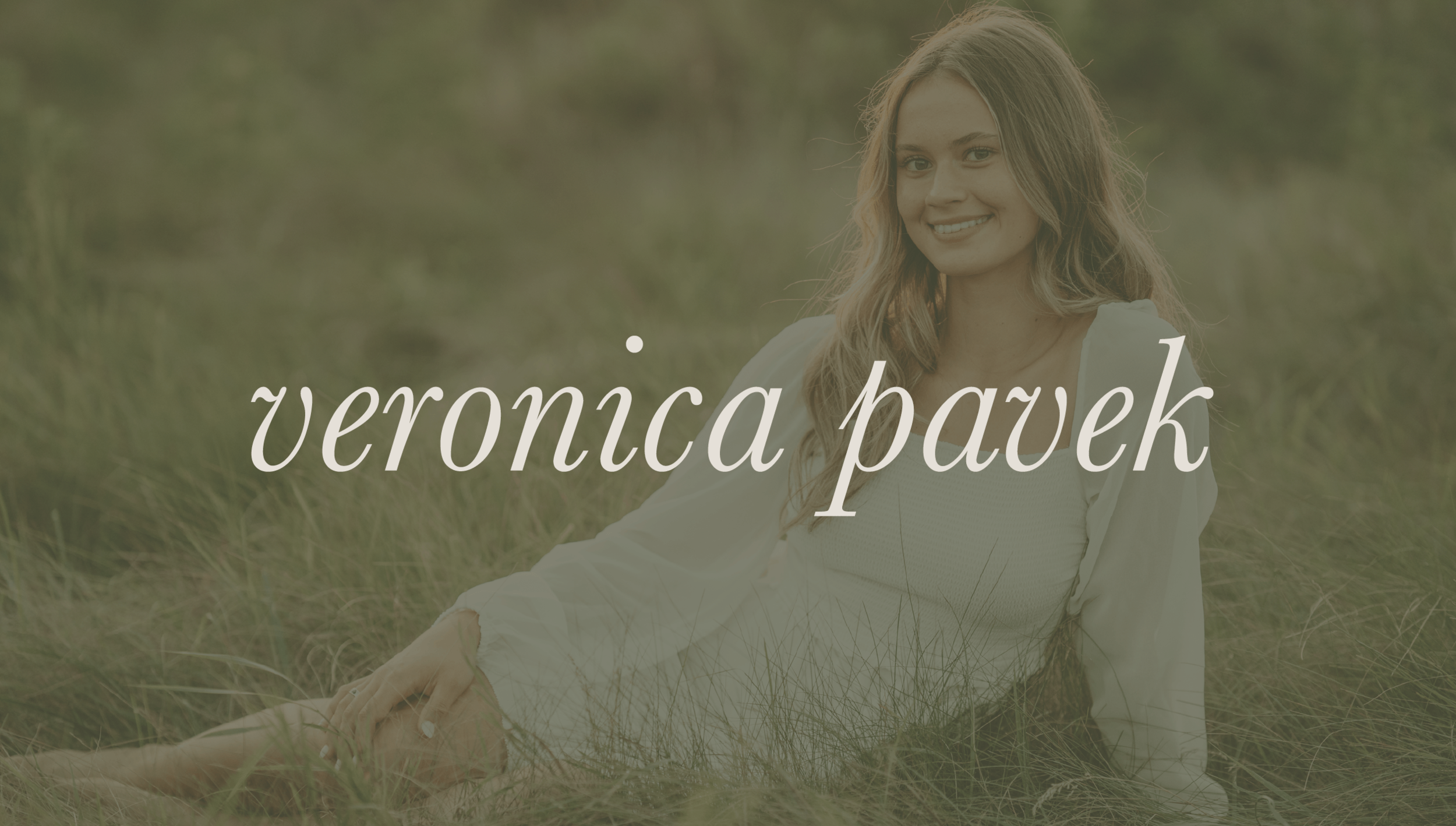 Veronica Pavek  |  Bismarck, ND Senior Photography