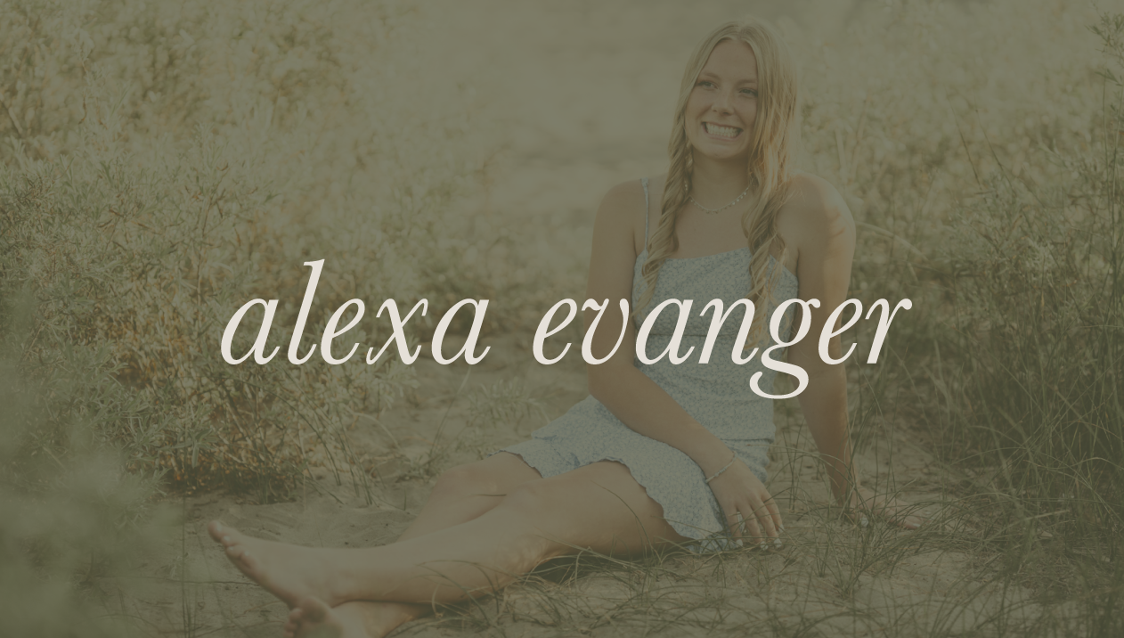 Alexa Evanger  |  Bismarck, ND Senior Photography