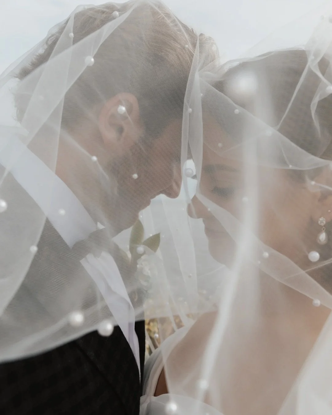 Angela &amp; Connor wonderful wedding day in Old Saybrook 🤍

already longing for the warmer days like these 🌞