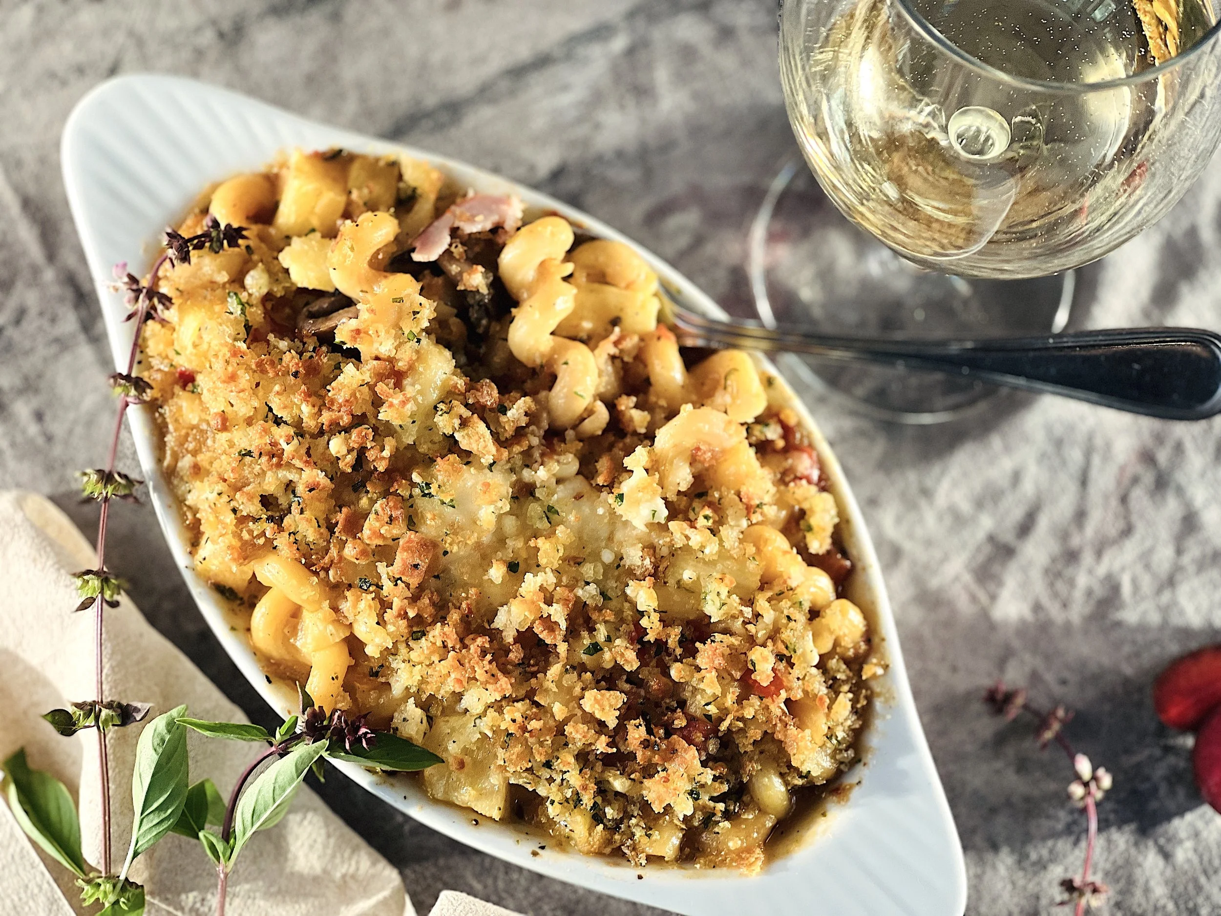 chef-kellys-killer-mac-white-wine_4230 copy.jpg