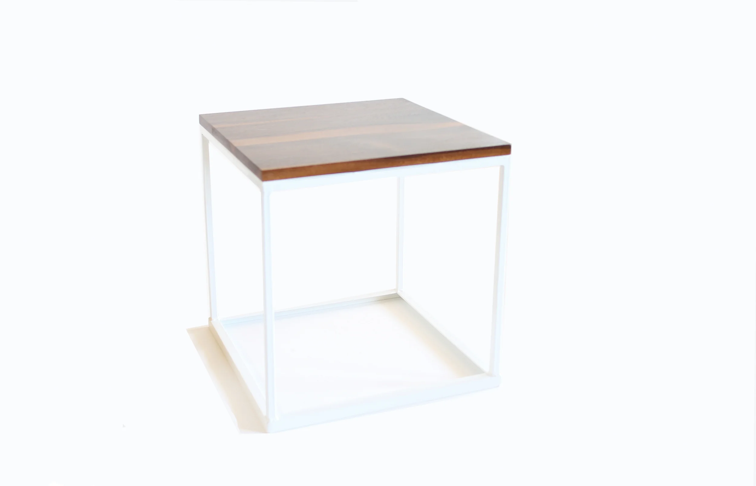 "TENNESSEE WALNUT" SIDE TABLE