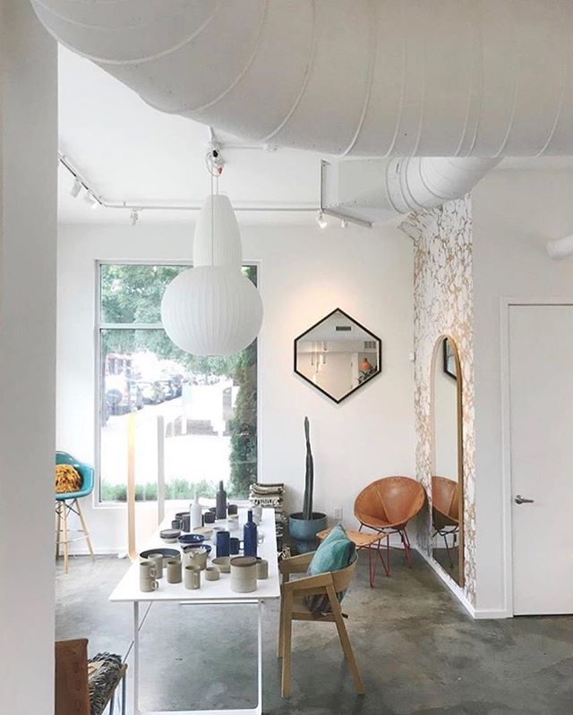 Spotted this shot of our HEX mirror in it&rsquo;s natural habitat @wilder!