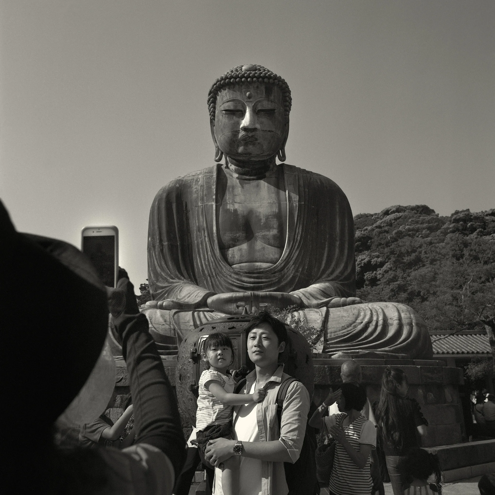Kamakura © 2017 90 x 90 cm Edición de tres + 1 PA Impresión de archivo de negativo blanco y negro en medio formato (2018)