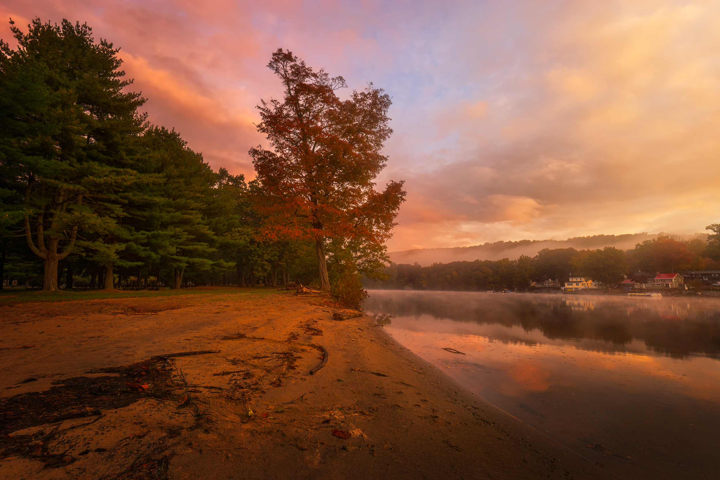  A beautiful Autumn morning at Indian Well State Park in Shelton, Connecticut, USA. 