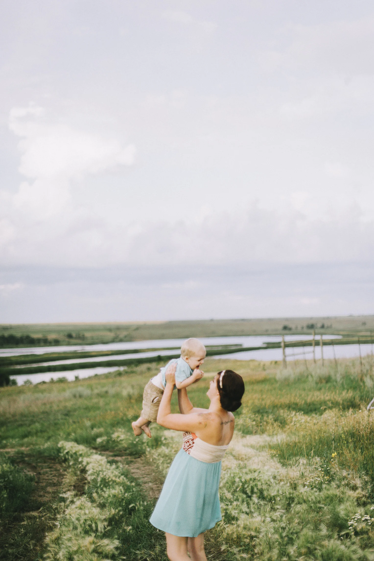 060416Hanson FamilyJULY15 JUSTINE & ERIC FAMILY PHOTOGRAPHER NORTH DAKOTA PHOTOGRAPHER DEBI RAE PHOTOGRAPHY-52.jpg
