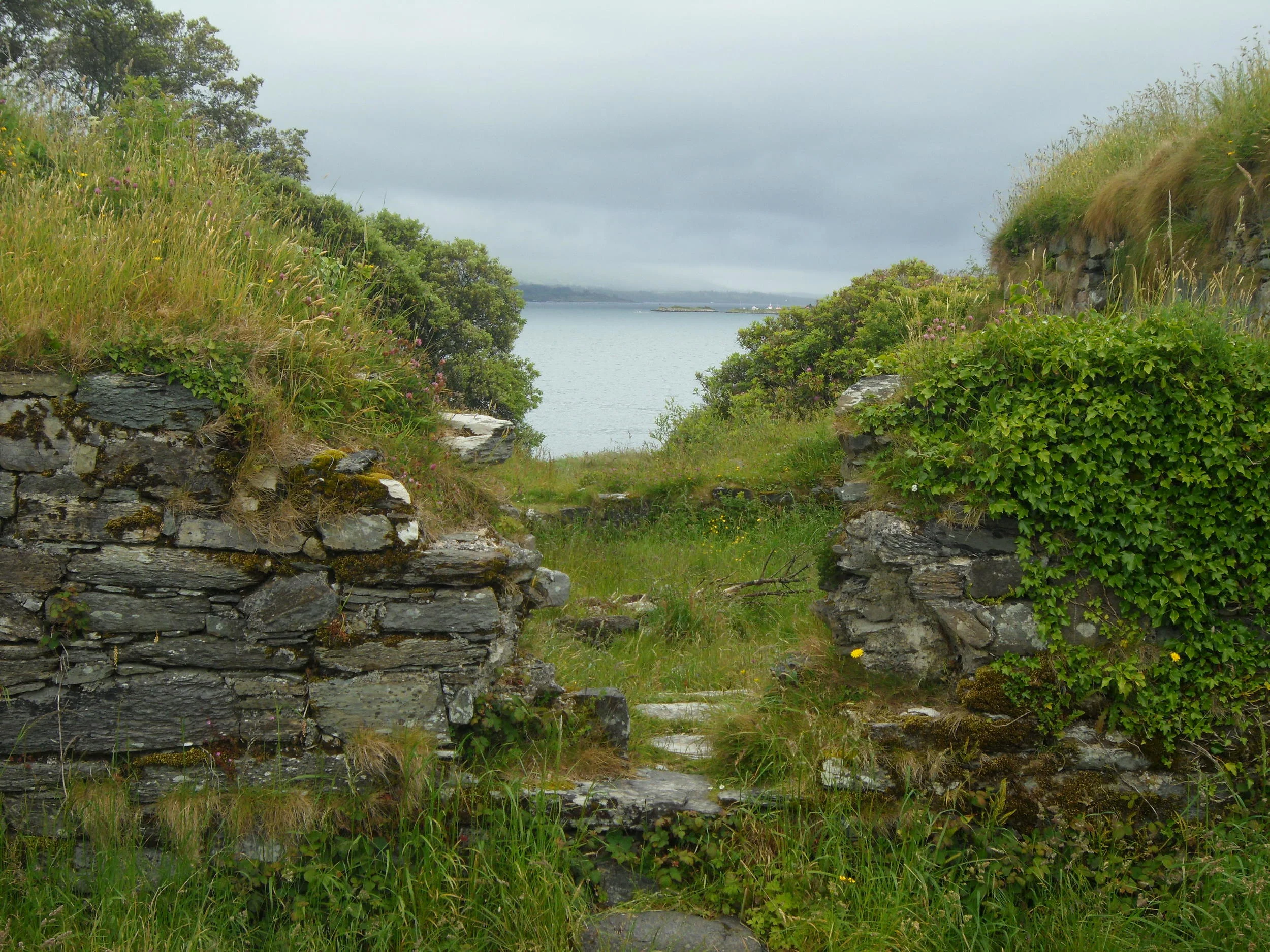 Ruins of Dunboy Castle.JPG